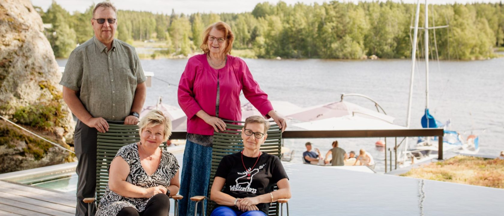 Kuvassa neljä henkilöä, Timo Seppänen, Jaana Leppäkorpi,Paula Virolainen ja Sirpa Salonen.